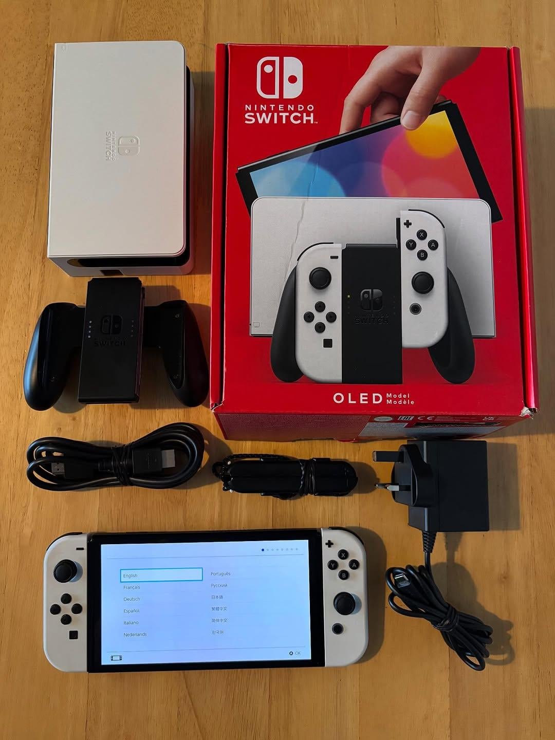 Nintendo Switch - Image 1