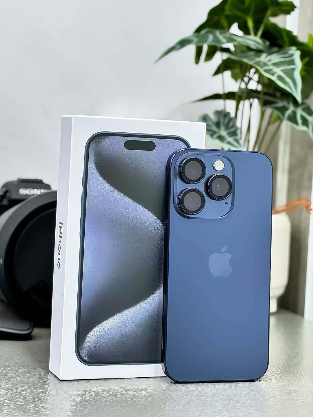 iPhone 15 thumbnail 1